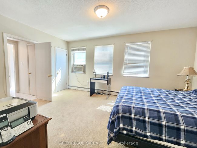 204 - 38 Charlton Ave W, Condo with 2 bedrooms, 2 bathrooms and null parking in Hamilton ON | Image 13