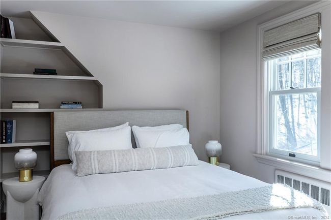 23 Cook St, House other with 3 bedrooms, 3 bathrooms and 2 parking in Washington Depot CT | Image 34