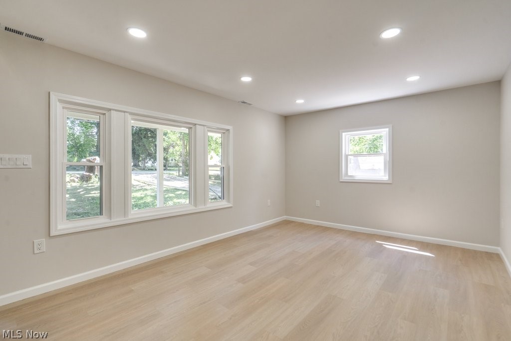 Residential in Willoughby Hills 5
