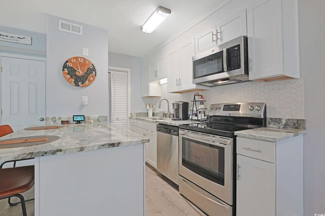 APT-5B - 503 Pinewood Rd, Townhouse with 2 bedrooms, 2 bathrooms and null parking in Myrtle Beach SC | Image 8