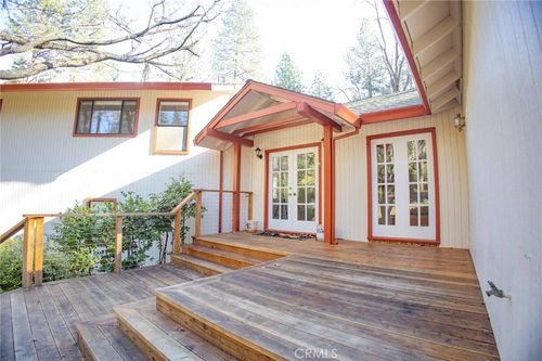 15287 Knolls Dr, Forest Ranch, CA, 95942-9646 | Card Image