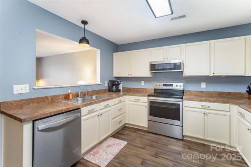 unit-205-118 Steam Engine Dr, Mooresville, NC, 28115-8514 | Card Image