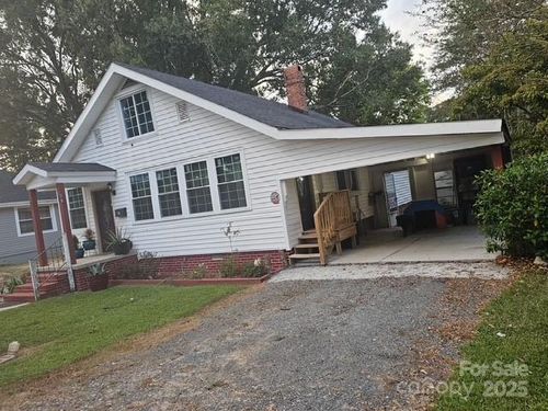 79 Dogwood St, Wadesboro, NC, 28170-2464 | Card Image