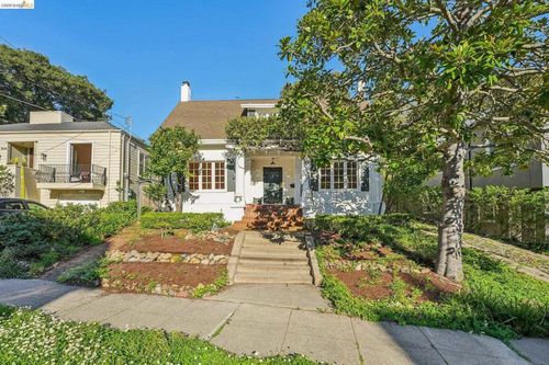 618 Boulevard Way, Piedmont, CA, 94610-1605 | Card Image