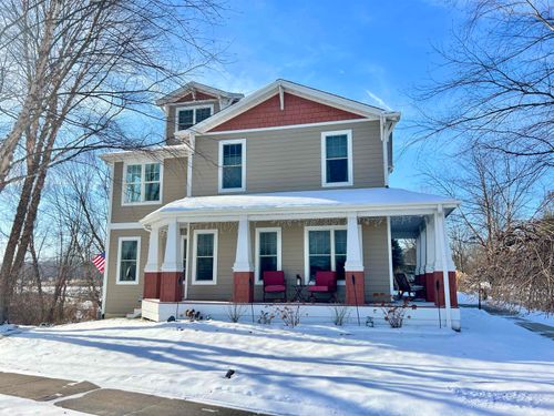 1351 Gossett Mill Ave, Chesterton, IN, 46304-9669 | Card Image