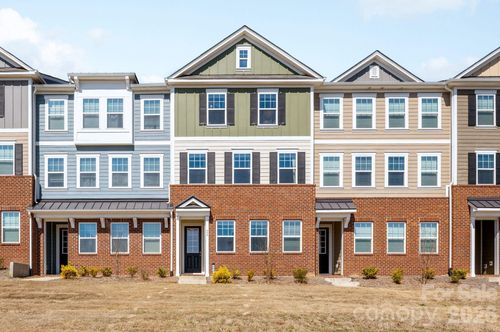 206 Marron Dr, Indian Trail, NC, 28079-4511 | Card Image