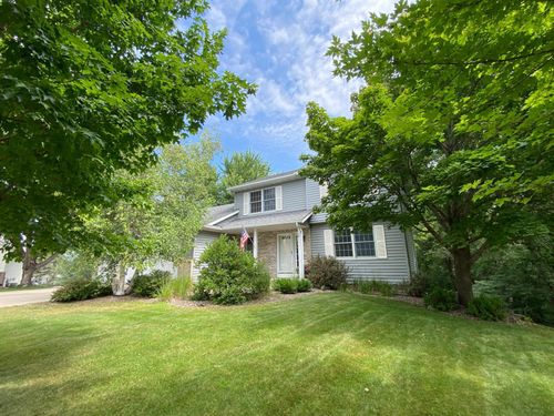 340 Perry Ct, Zumbrota, MN, 55992-1291 | Card Image