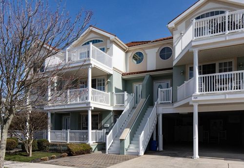 100-703 Surf Ave, North Wildwood, NJ, 08260-5745 | Card Image