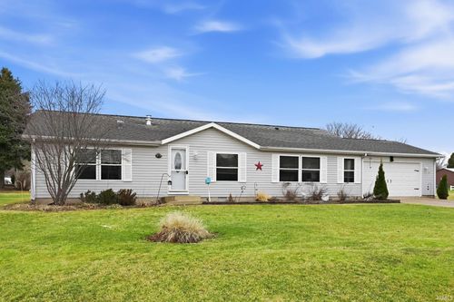 1860 N Brook Boulevard, Warsaw, IN, 46582-5938 | Card Image