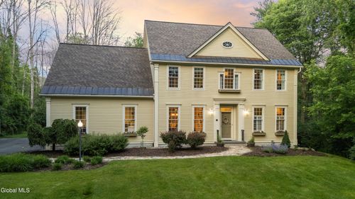 2 Stable Ln, Saratoga Springs, NY, 12866-8412 | Card Image