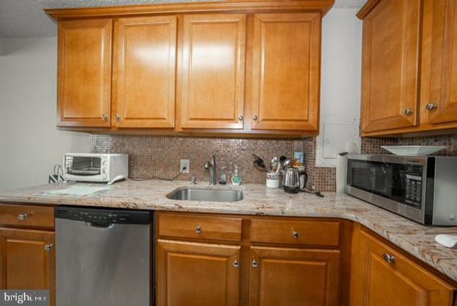 207 - 1030 E Lancaster Ave, Condo with 2 bedrooms, 1 bathrooms and null parking in BRYN MAWR PA | Image 15