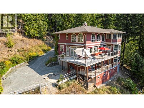 7666 Lichen Rd, Anglemont, BC, V0E1M8 | Card Image