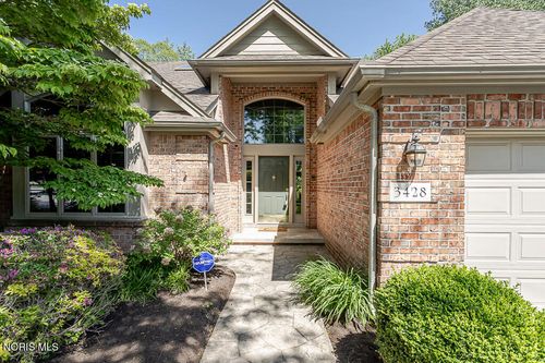 3428 Amberwood Ln, Toledo, OH, 43617-1186 | Card Image