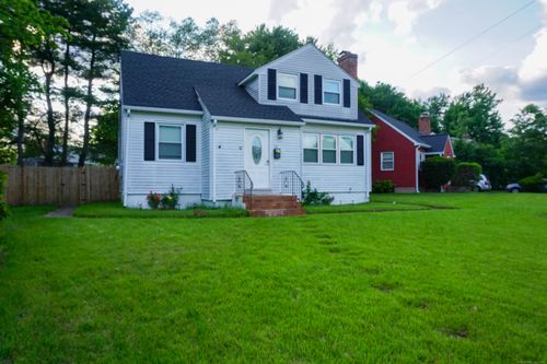 381 Oak St, East Hartford, CT, 06118-2440 | Card Image
