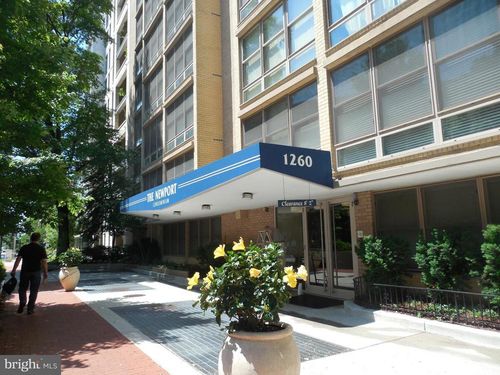 apt-306-1260 21st St Nw, WASHINGTON, DC, 20036-7310 | Card Image