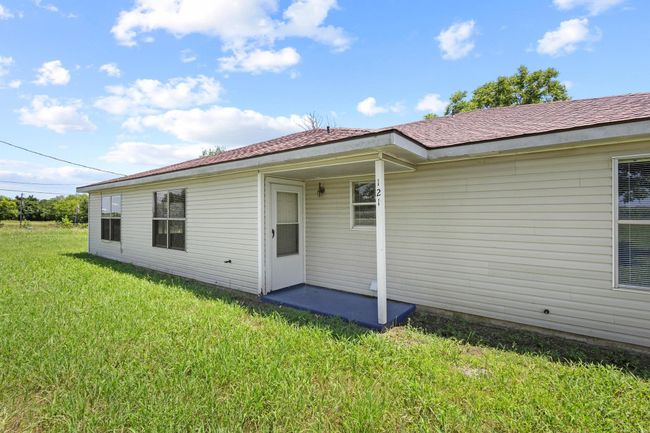 1210 E Fm 902, House other with 2 bedrooms, 2 bathrooms and null parking in Howe TX | Image 14