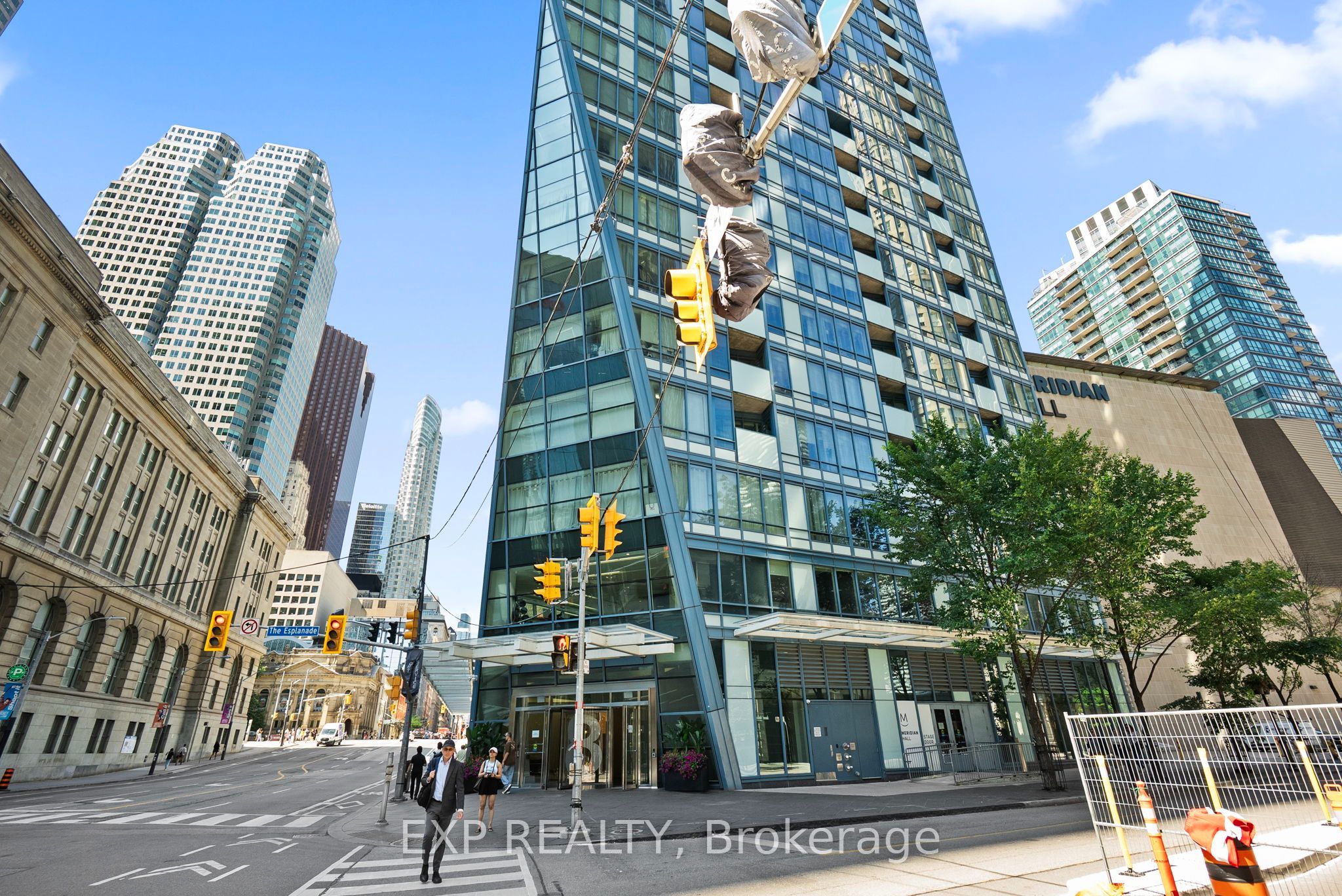 Residential in Toronto C08 3