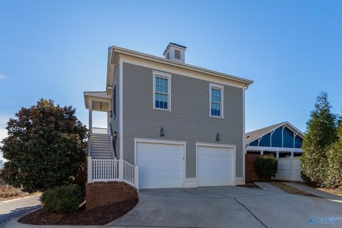 b-32 Hillcrest Ave Nw, Huntsville, AL, 35806-4140 | Card Image