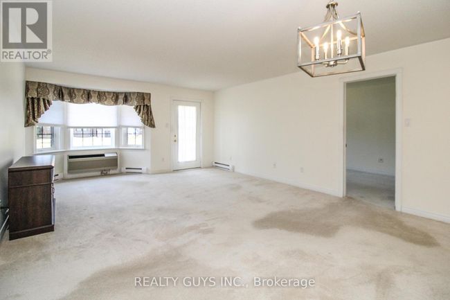 4 - 693 Whitaker St, Townhouse with 2 bedrooms, 2 bathrooms and 1 parking in Peterborough ON | Image 24