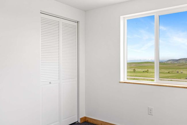28 Mackenzie Mountain Way, House other with 3 bedrooms, 3 bathrooms and null parking in Three Forks MT | Image 15