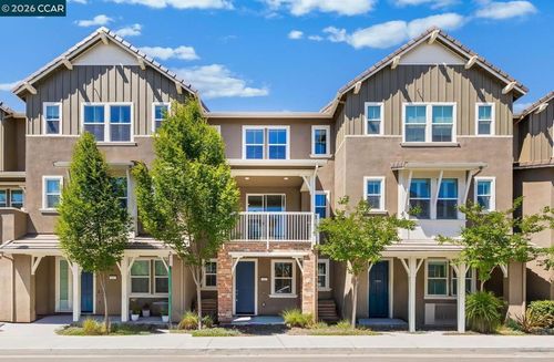 205 Plum Tree St, Livermore, CA, 94551-4983 | Card Image