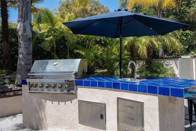 26745 Sandburn Pl, House other with 5 bedrooms, 4 bathrooms and 2 parking in Stevenson Ranch CA | Image 42