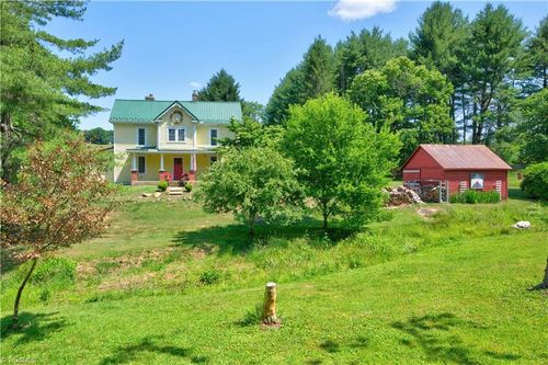 2067 Bethlehem Church Rd Ne, Floyd, VA, 24091-2265 | Card Image