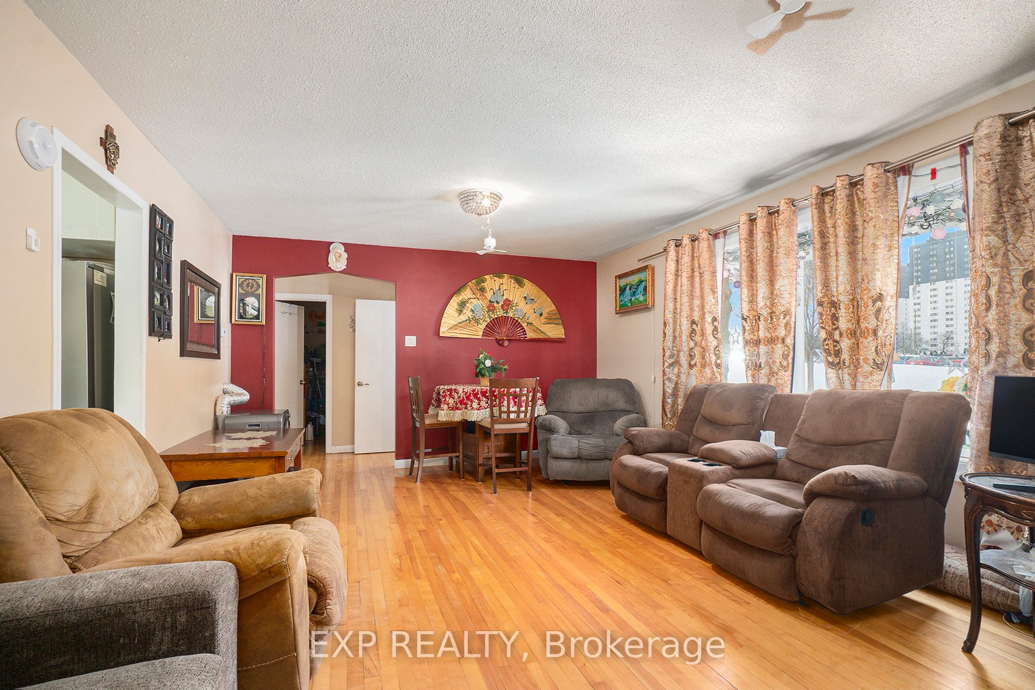 Residential in Elmvale Acres and Area 3