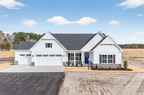 109 Nw Backwoods Rd, Moyock, NC, 27958-8670 | Card Image