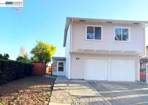 5212 Creely Ave, Richmond, CA, 94804-4738 | Card Image