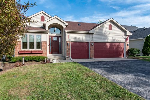 3163 N Augusta Dr, Wadsworth, IL, 60083-9283 | Card Image