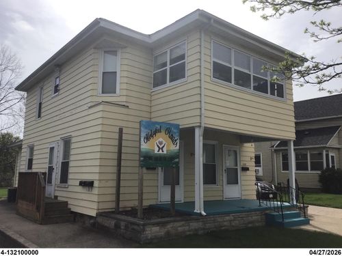 1215 1st, Jackson, MI, 49203 | Card Image