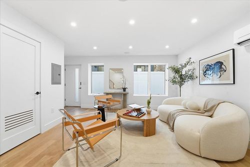 4-105 Laidlaw Ave, Jersey City, NJ, 07306-2105 | Card Image