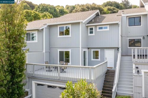10 Dove Ln, Richmond, CA, 94803-2828 | Card Image