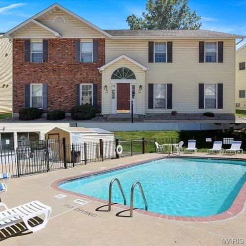 2-420 Cambridge Pl, Saint Peters, MO, 63376-5404 | Card Image