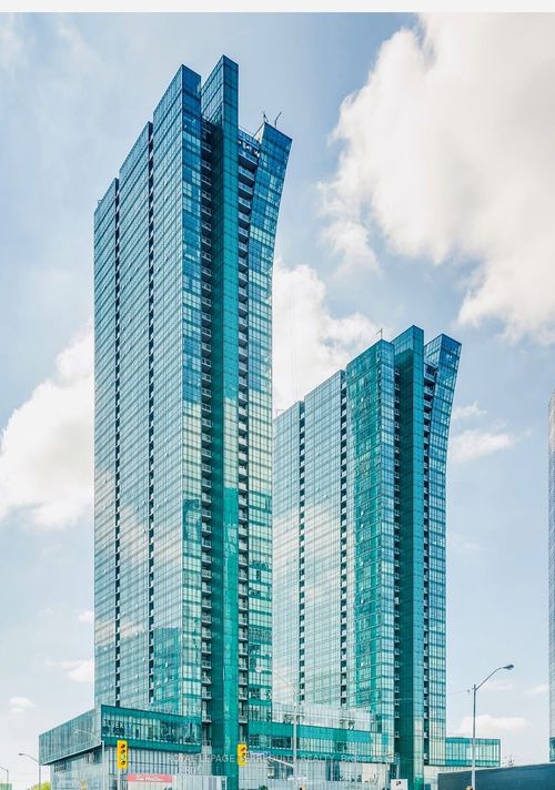 704-9 Bogert Ave, North York, ON, M2N0H3 | Card Image