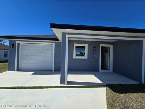 6818 San Benito Dr, Sebring, FL, 33872-1738 | Card Image