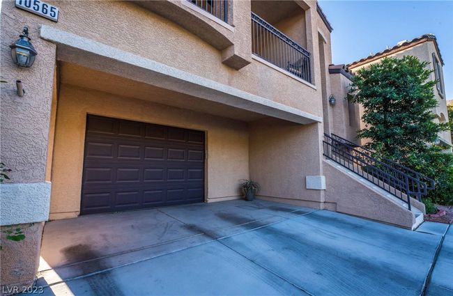 10565 Shiny Skies Dr, House other with 4 bedrooms, 4 bathrooms and null parking in Las Vegas NV | Image 4