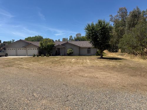 16638 Mark Road, Madera, CA, 93636 | Card Image