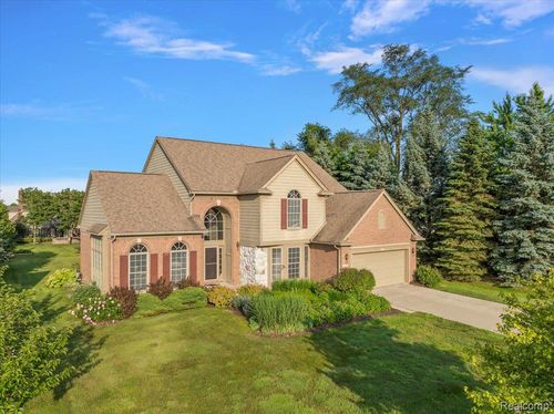 11700 Currin Ct, Plymouth, MI, 48170-3595 | Card Image