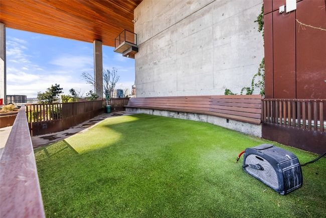 APT-2106 - 70 Rainey St, Condo with 3 bedrooms, 3 bathrooms and 2 parking in Austin TX | Image 17