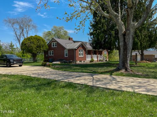 218 Messick Ave, Church Hill, TN, 37642-3005 | Card Image