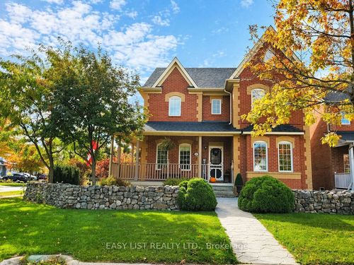 111 Parkview Lane, Rockwood, ON, N0B2K0 | Card Image