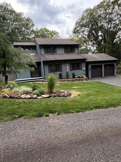 104 Bulsontown Rd, Stony Point, NY, 10980-3000 | Card Image