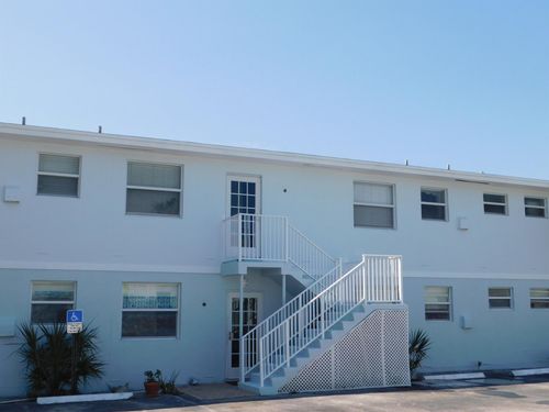 apt-4-741 Hummingbird Way, North Palm Beach, FL, 33408-5129 | Card Image