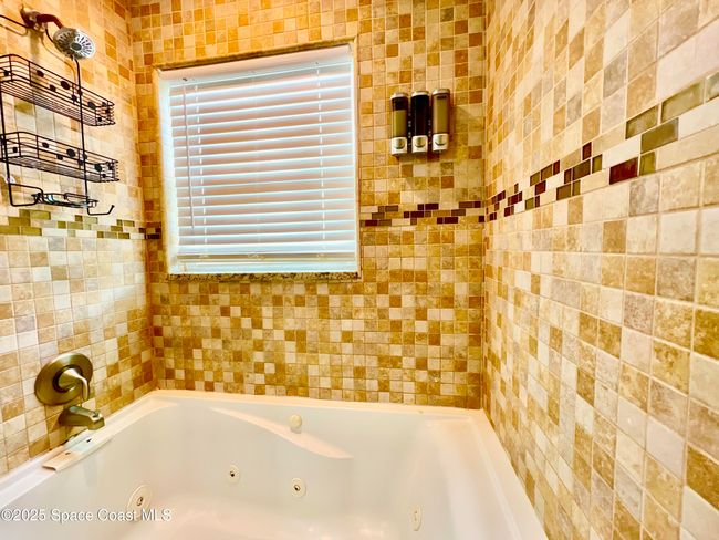 133 Ne 1 St St, House other with 3 bedrooms, 2 bathrooms and null parking in Satellite Beach FL | Image 17