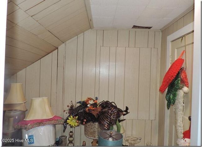 110 E Blalock Rd, House other with 3 bedrooms, 2 bathrooms and 1 parking in Lucama NC | Image 33