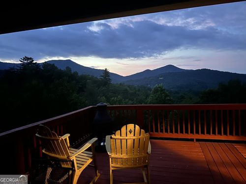 995 Glassy Mountain Rd, Hiawassee, GA, 30546-4642 | Card Image