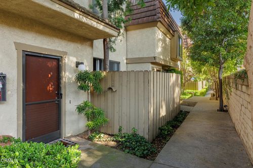 unit-e-103 E Sierra Madre Blvd, Sierra Madre, CA, 91024-2515 | Card Image