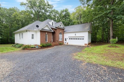 30 Highpockets Rd, Cartersville, VA, 23027-9748 | Card Image